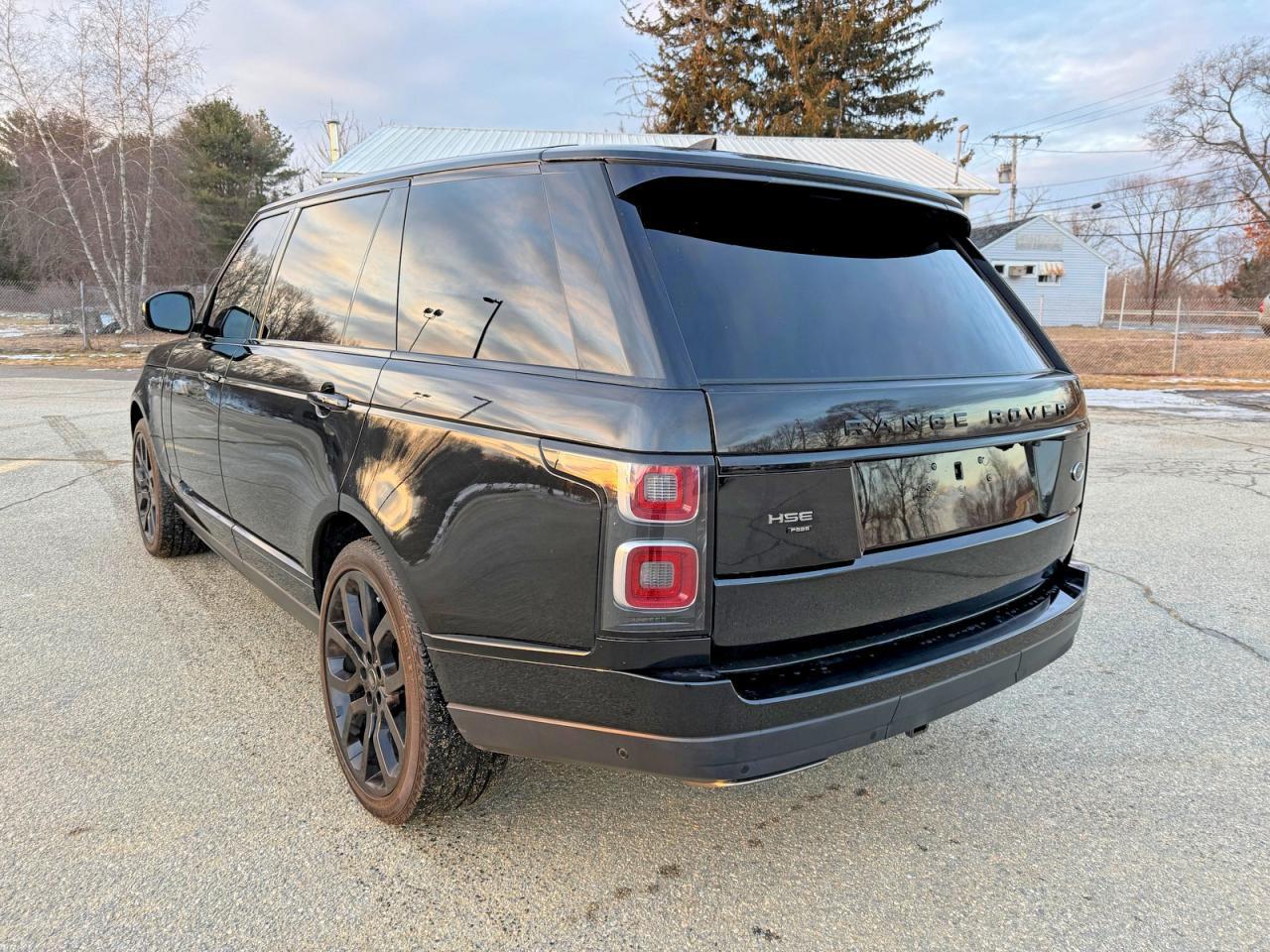 2020 Land Rover Range Rover P525 Hse - Image 3