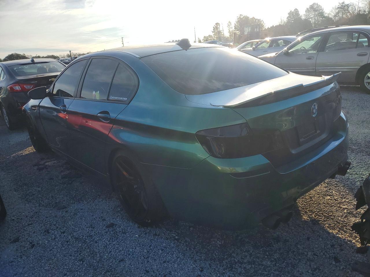 2013 BMW M5 - Фото 2