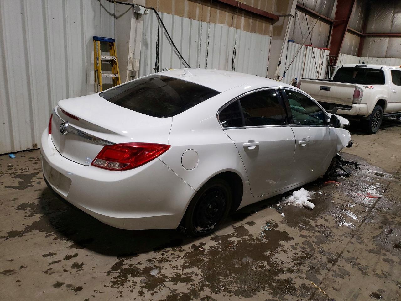 2012 Buick Regal - Фото 3
