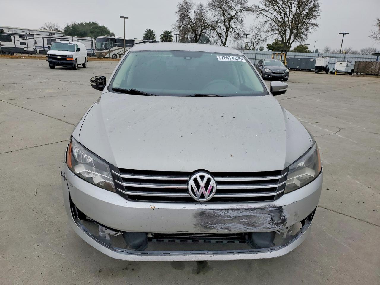 2013 Volkswagen Passat S - Image 5