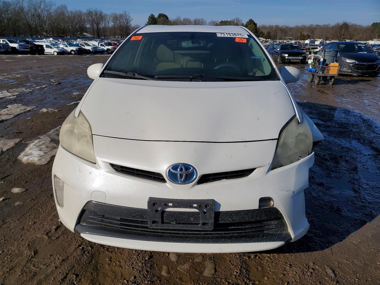 2013 Toyota Prius - Image 5