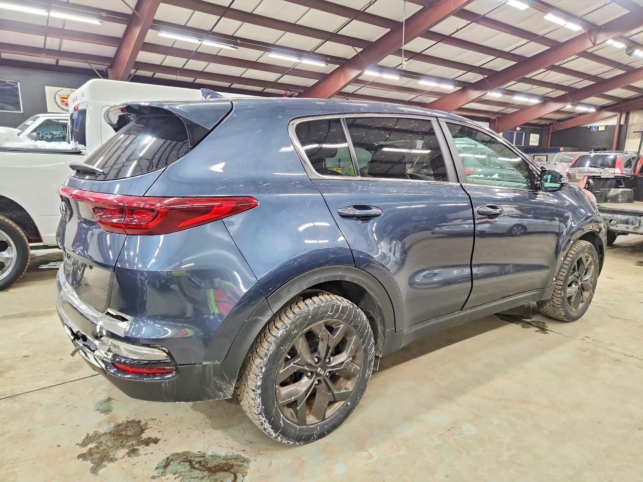 2022 Kia Sportage Lx - Фото 3