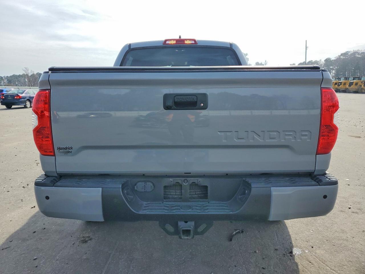 2021 Toyota Tundra Sr5 - Фото 6