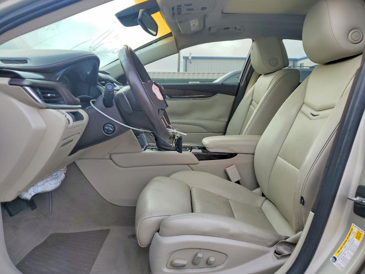 2013 Cadillac Xts Luxury Collection - Image 7