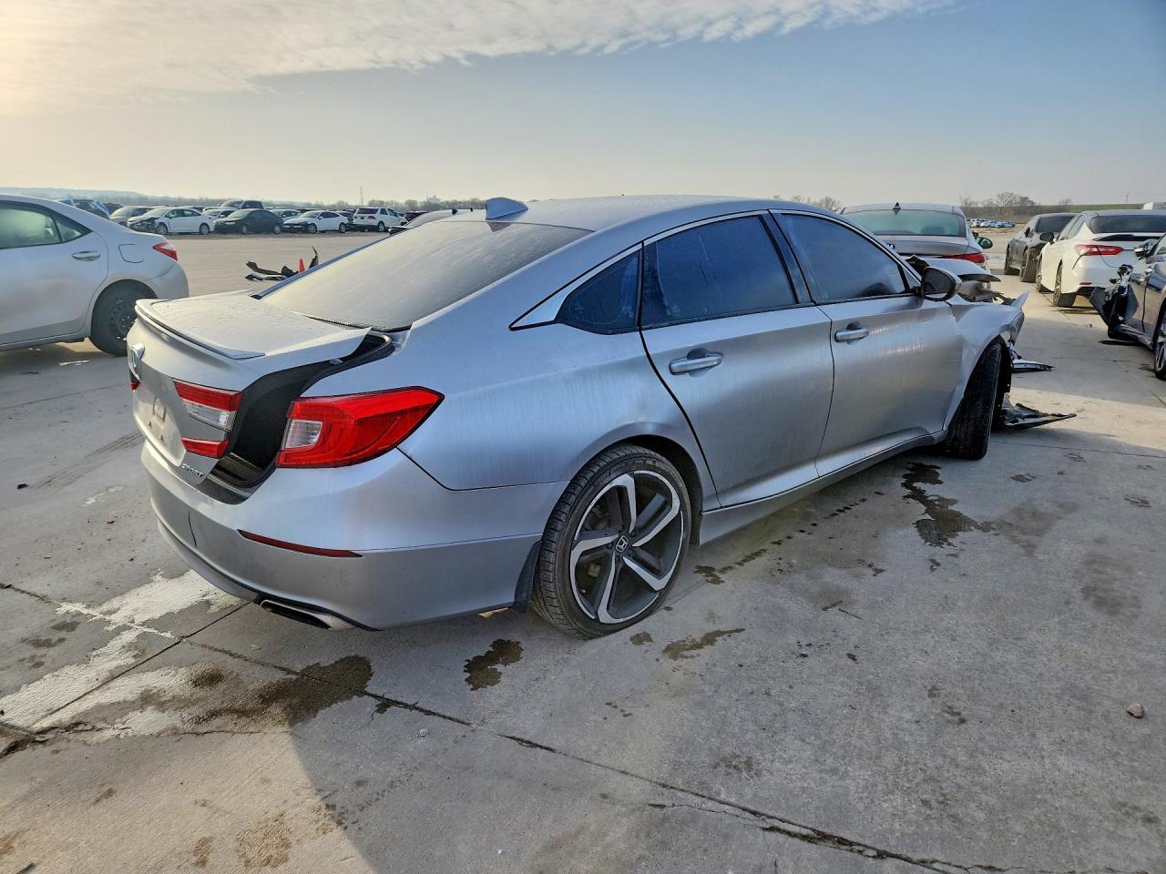 2020 Honda Accord Sport - Фото 3