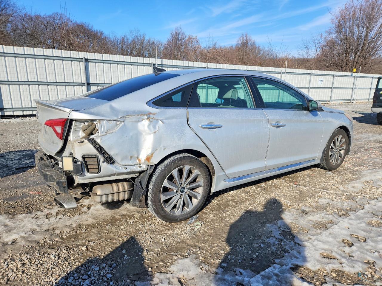 2015 Hyundai Sonata Sport - Фото 3