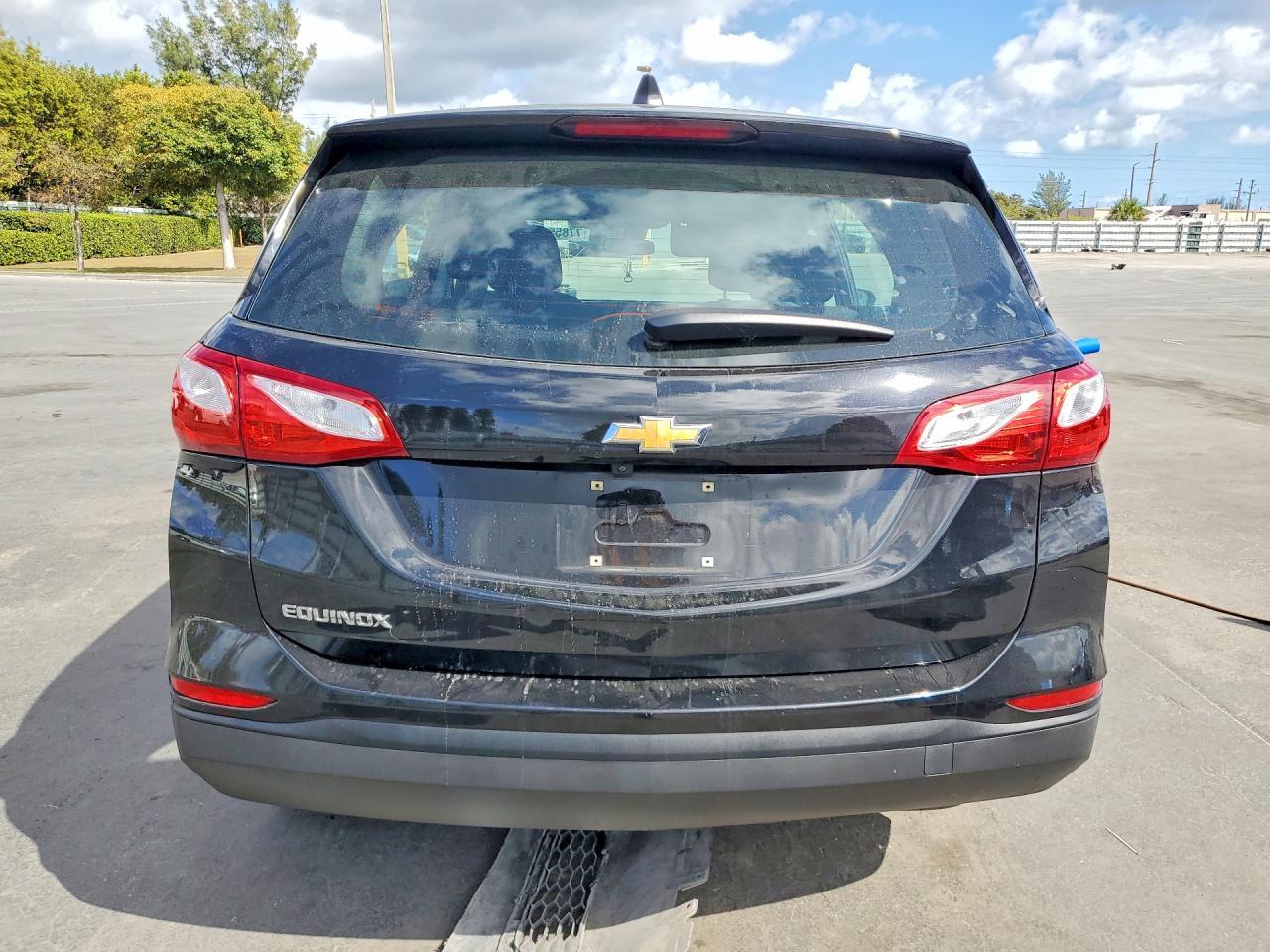 2021 Chevrolet Equinox Ls - Фото 6
