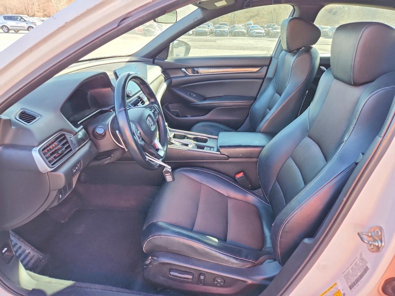 2018 Honda Accord Sport - Image 7