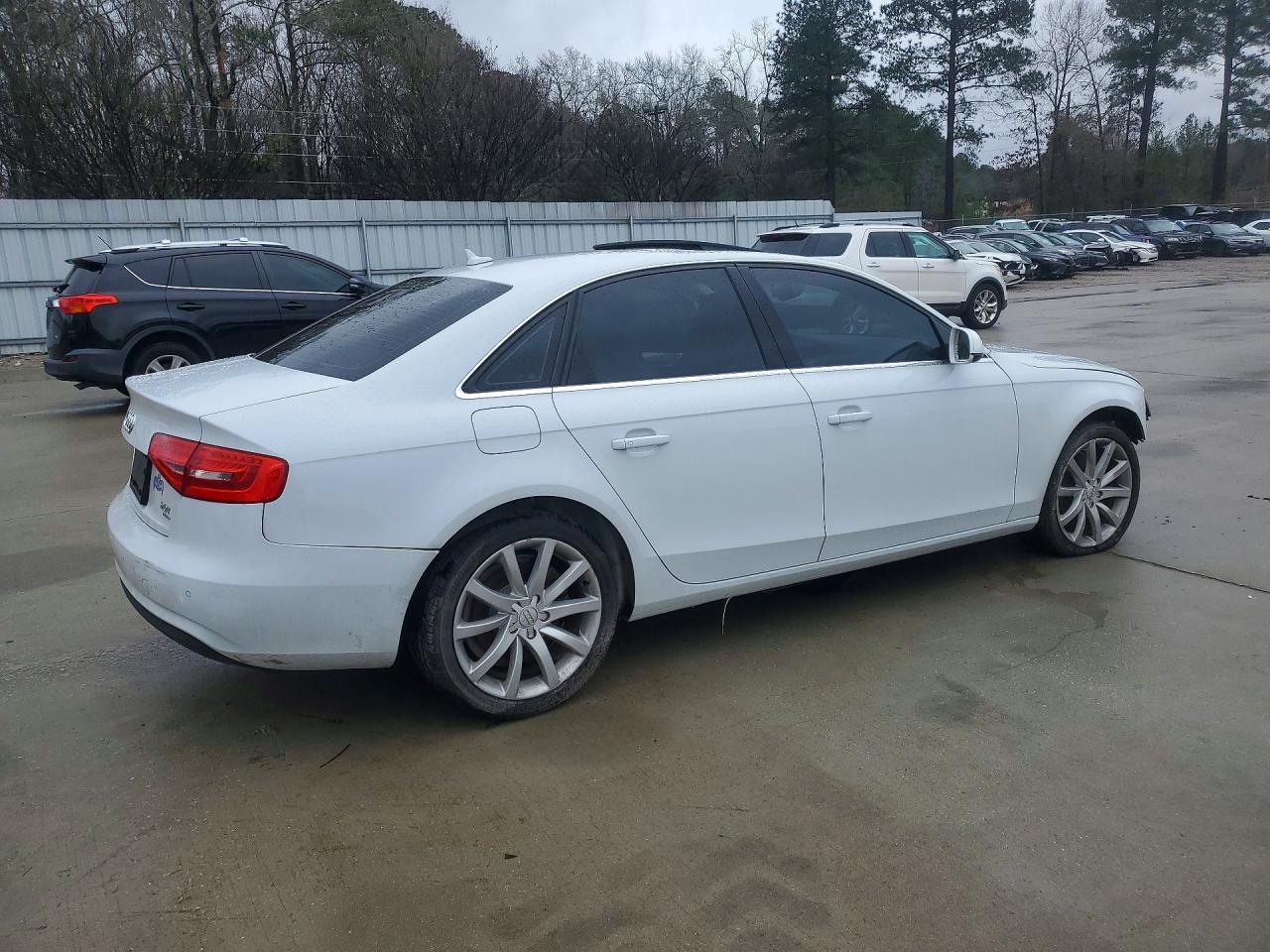 2013 Audi A4 Premium Plus - Фото 3