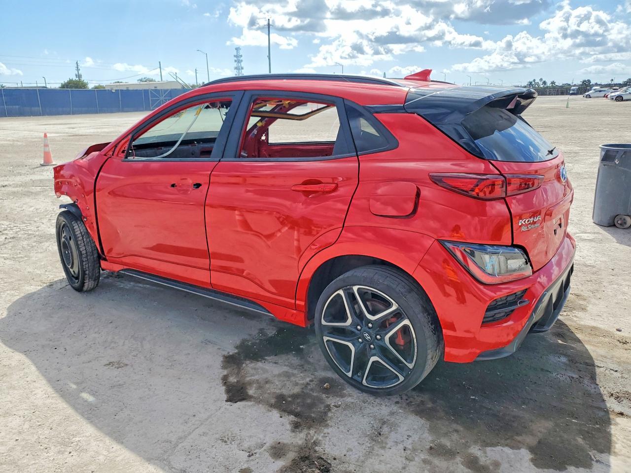2023 Hyundai Kona N Base - Фото 2