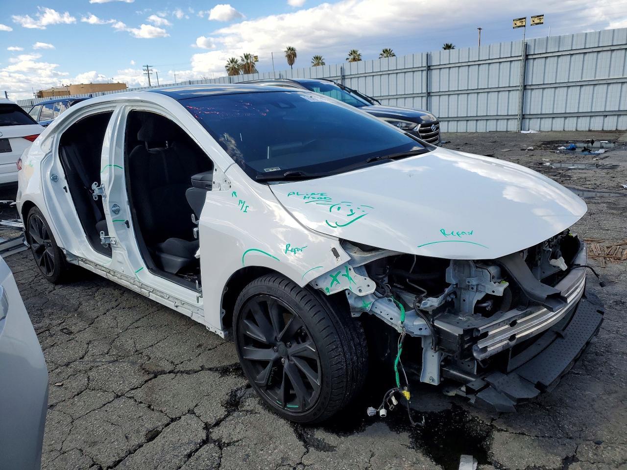 2021 Toyota Corolla Se - Image 4
