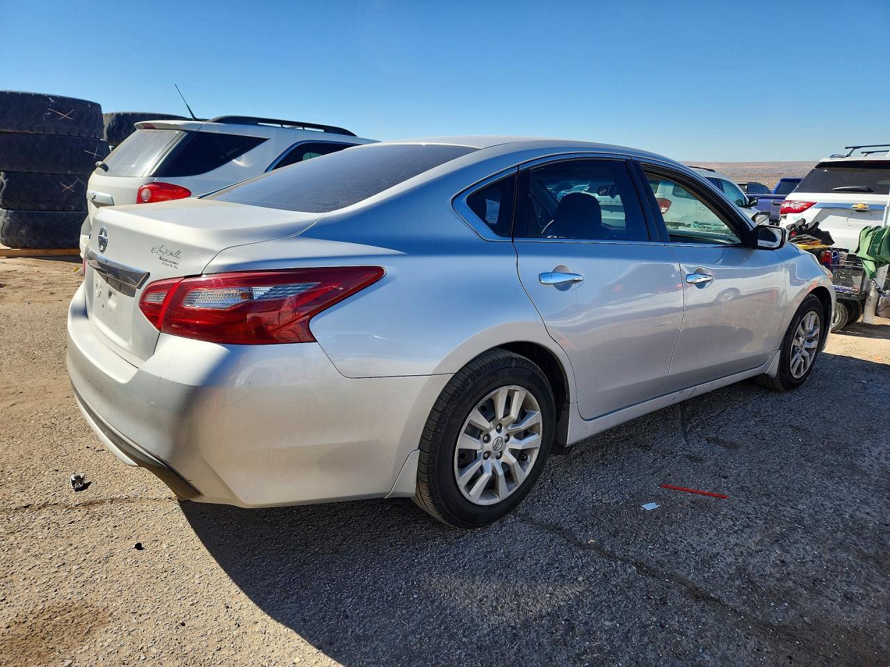 2018 Nissan Altima 2.5 - Фото 3
