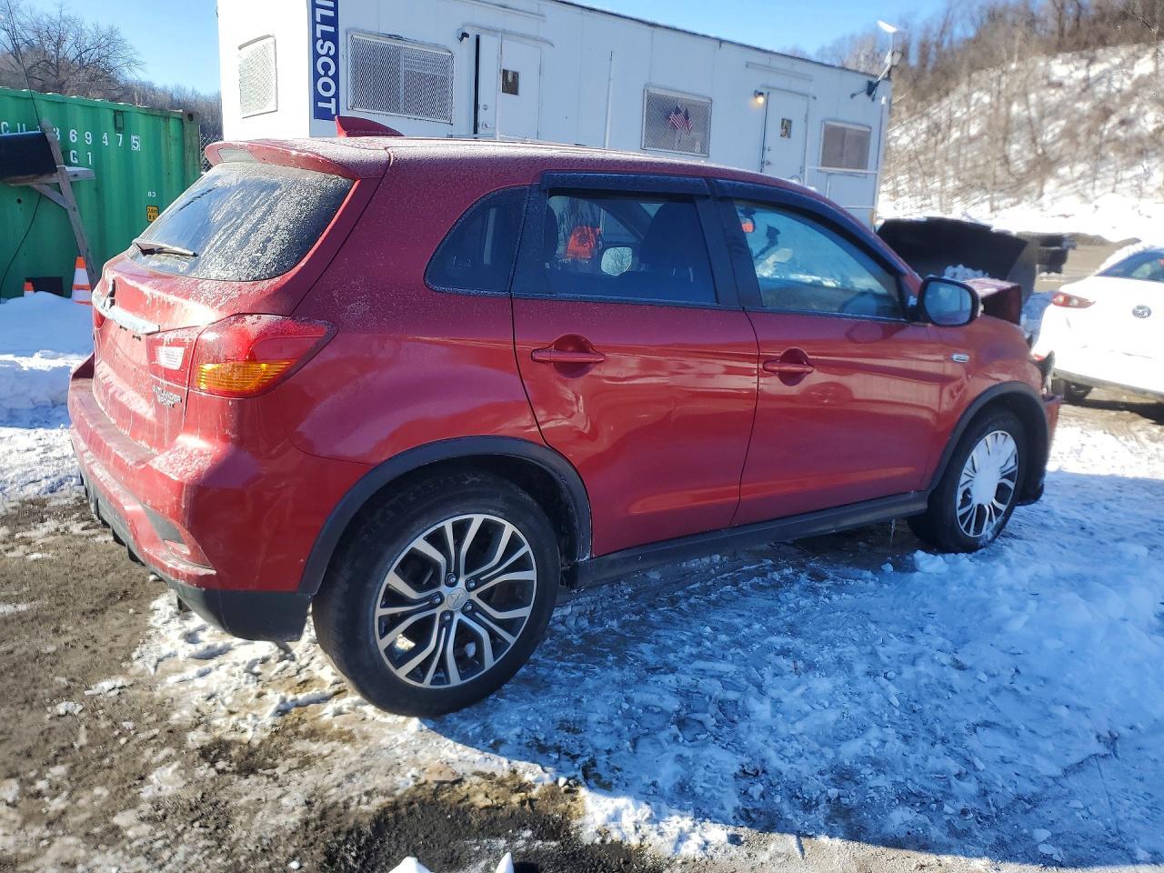 2019 Mitsubishi Outlander Sport Es - Фото 3