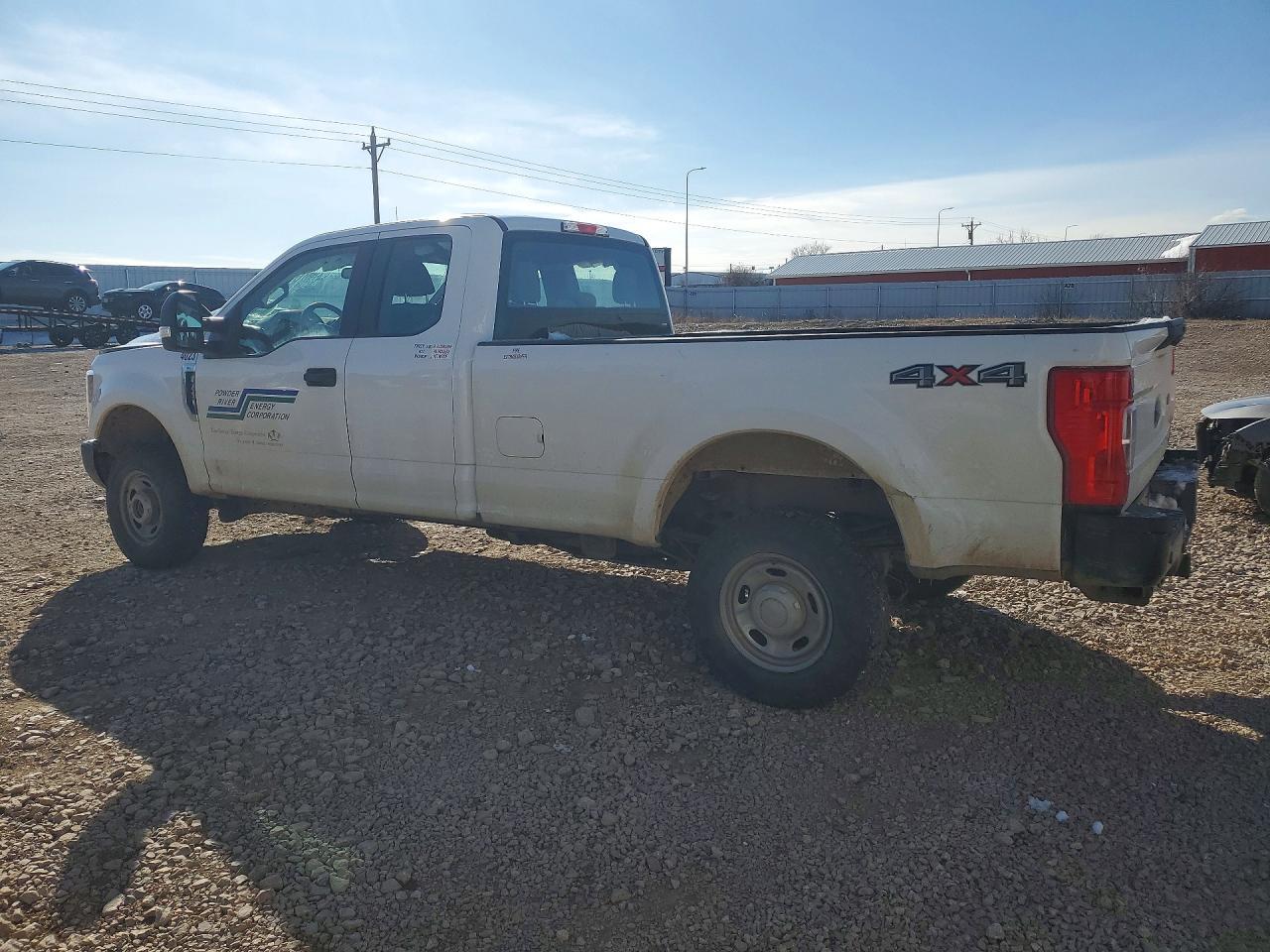 2018 Ford F250 Super Duty - Фото 2