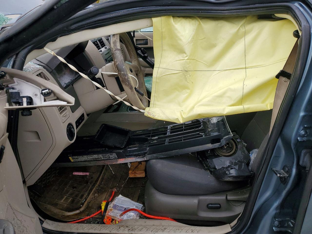 2010 Ford Escape Xlt - Image 7
