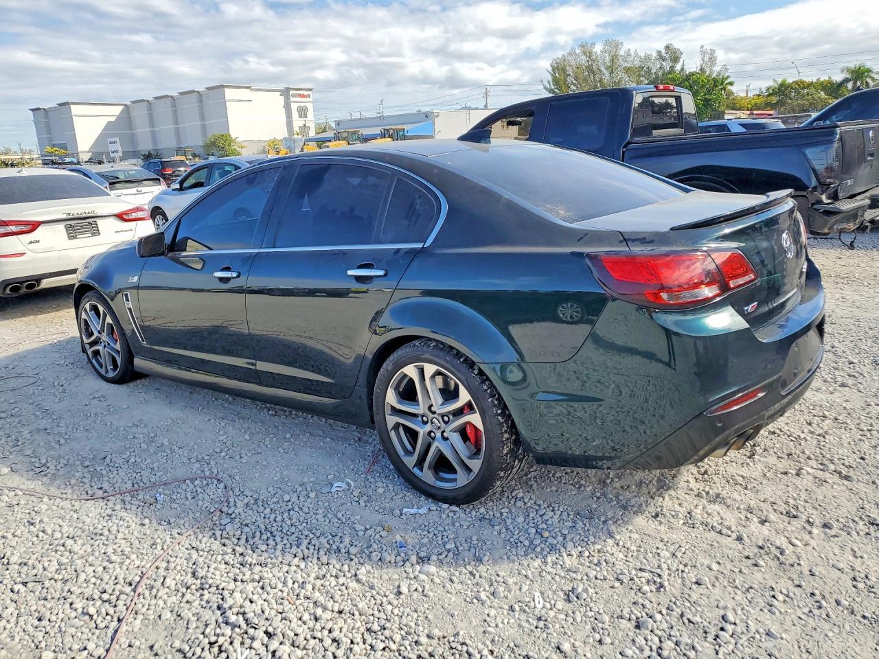 2017 Chevrolet Ss - Фото 2