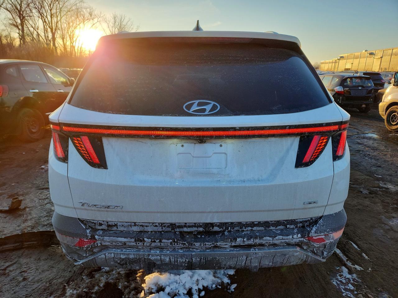 2022 Hyundai Tucson Limited - Image 6