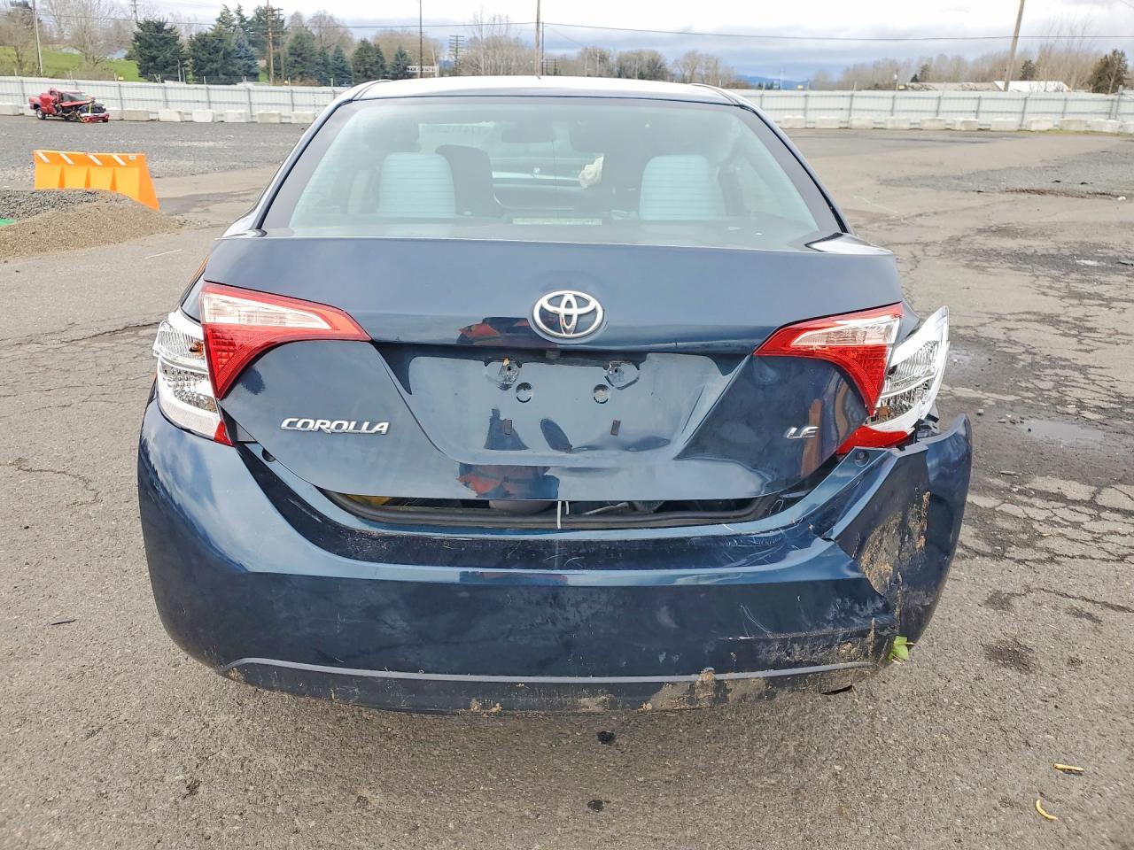 2017 Toyota Corolla Le - Image 6