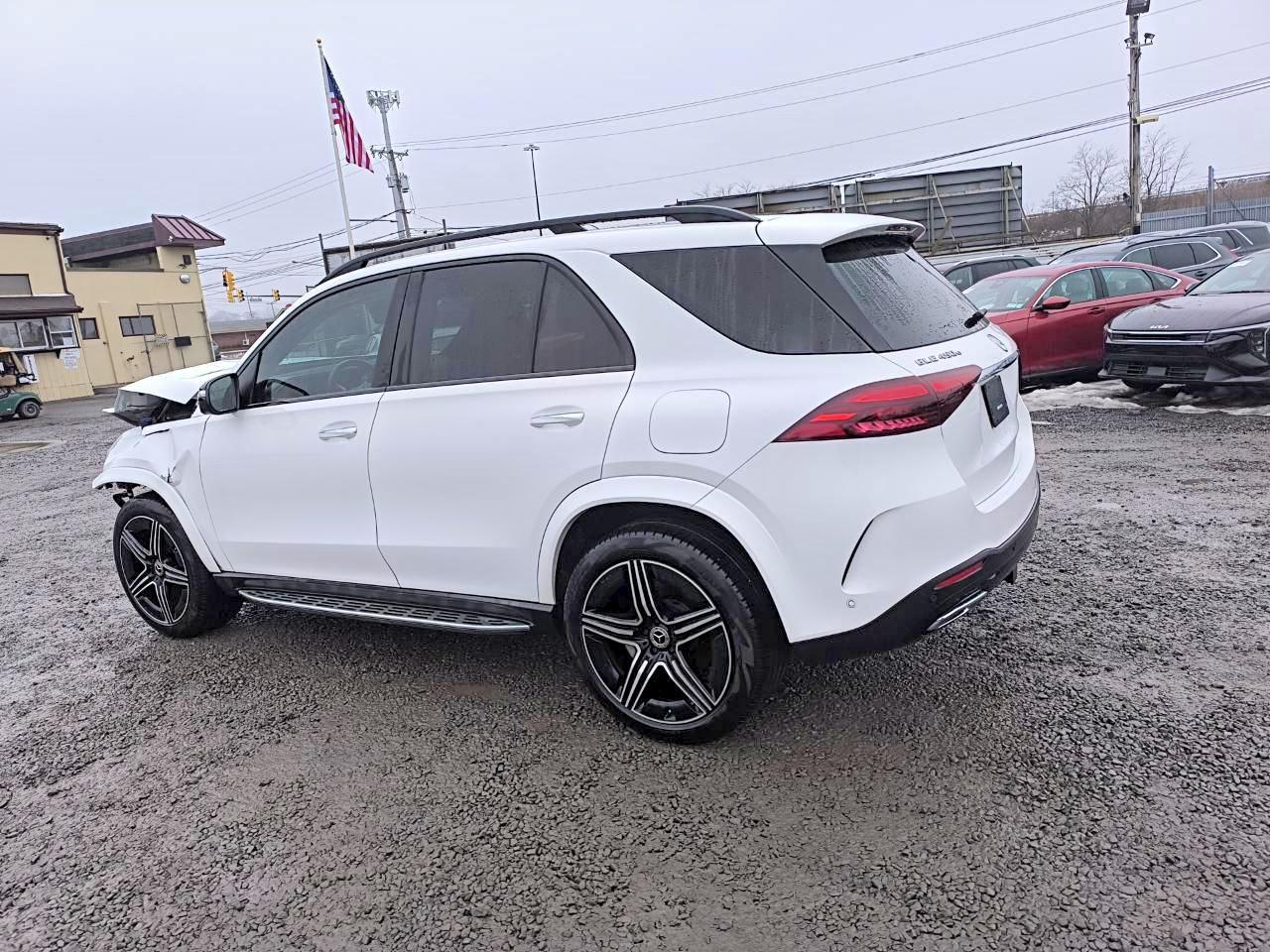 2024 Mercedes-Benz Gle 450E 4Matic - Фото 2