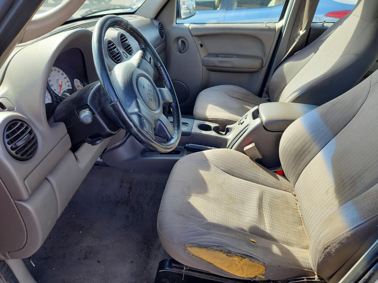 2003 Jeep Liberty Sport - Image 7