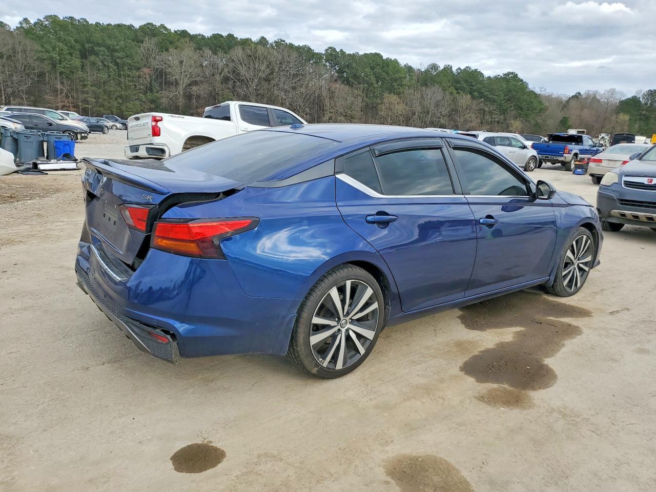 2020 Nissan Altima 2.5 Sr - Фото 3