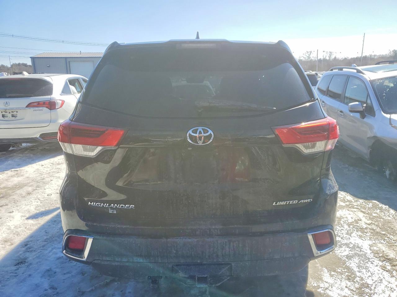 2018 Toyota Highlander Limited Platinum - Фото 6