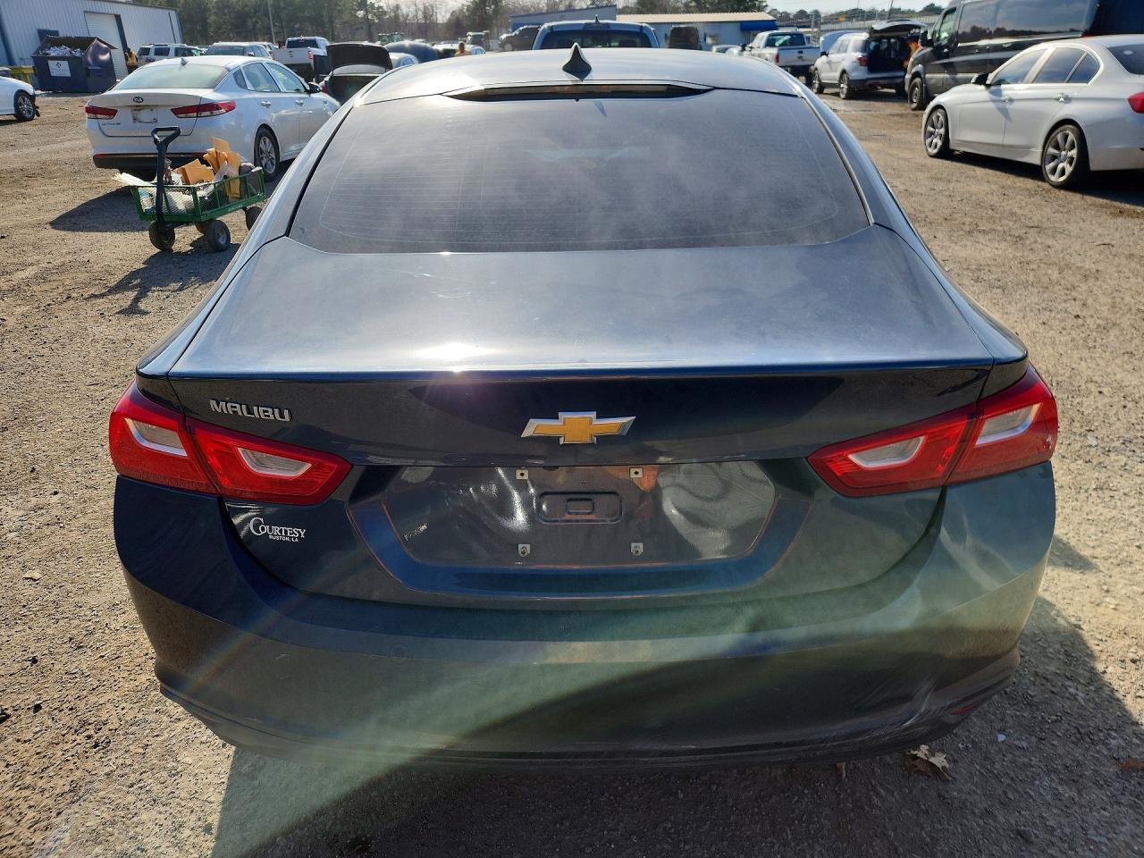 2020 Chevrolet Malibu Ls - Фото 6