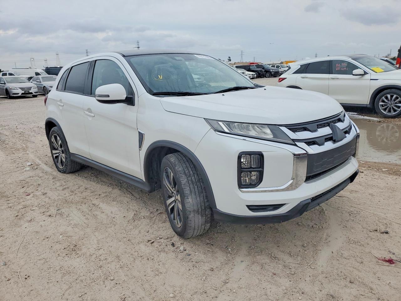 2020 Mitsubishi Outlander Sport Es - Фото 4