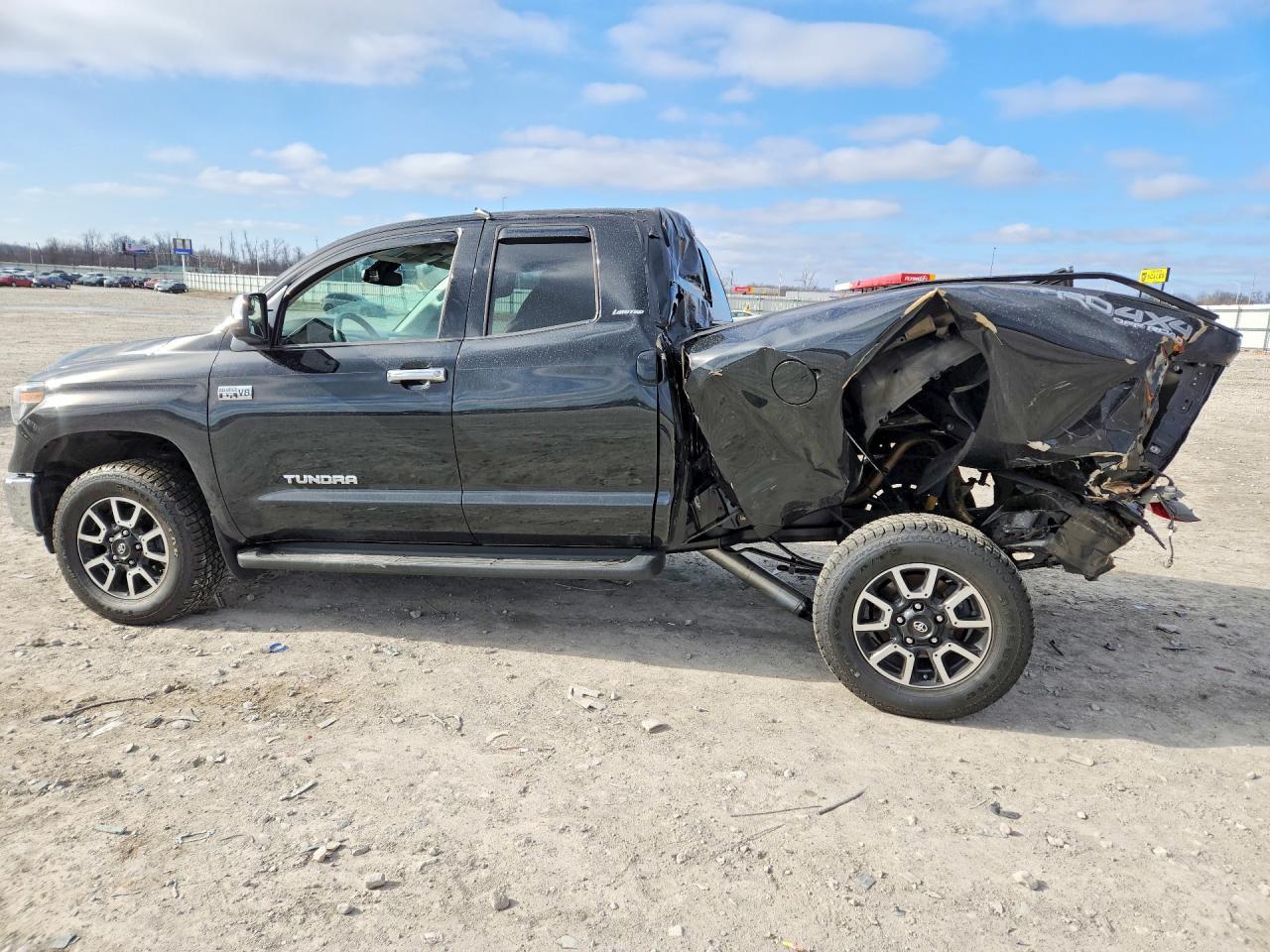 2019 Toyota Tundra Double Cab Limited - Фото 2