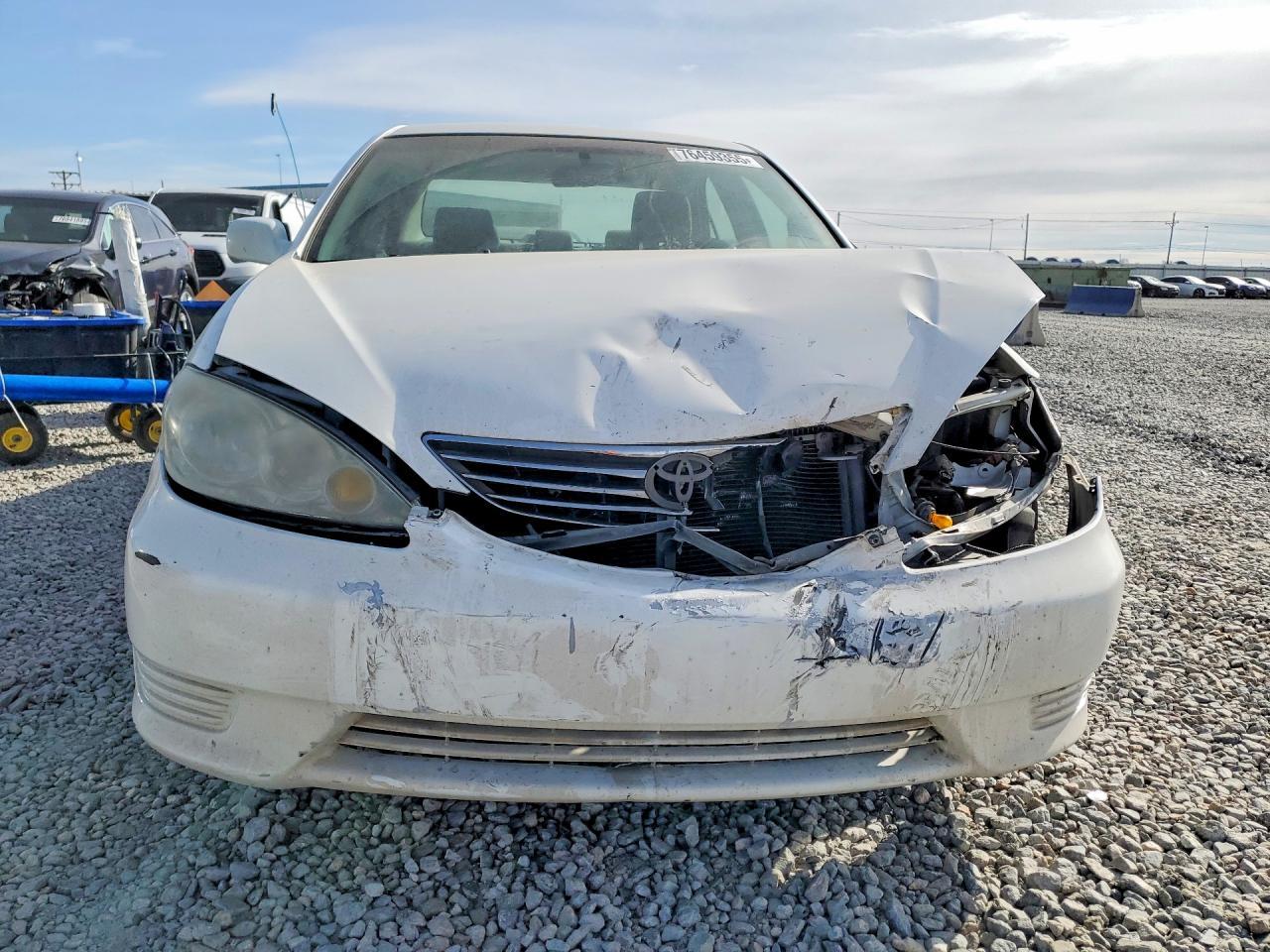 2005 Toyota Camry Le - Image 5
