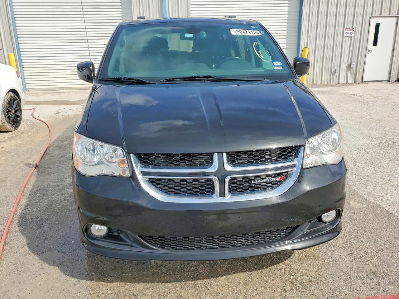 2019 Dodge Grand Caravan Sxt - Image 5