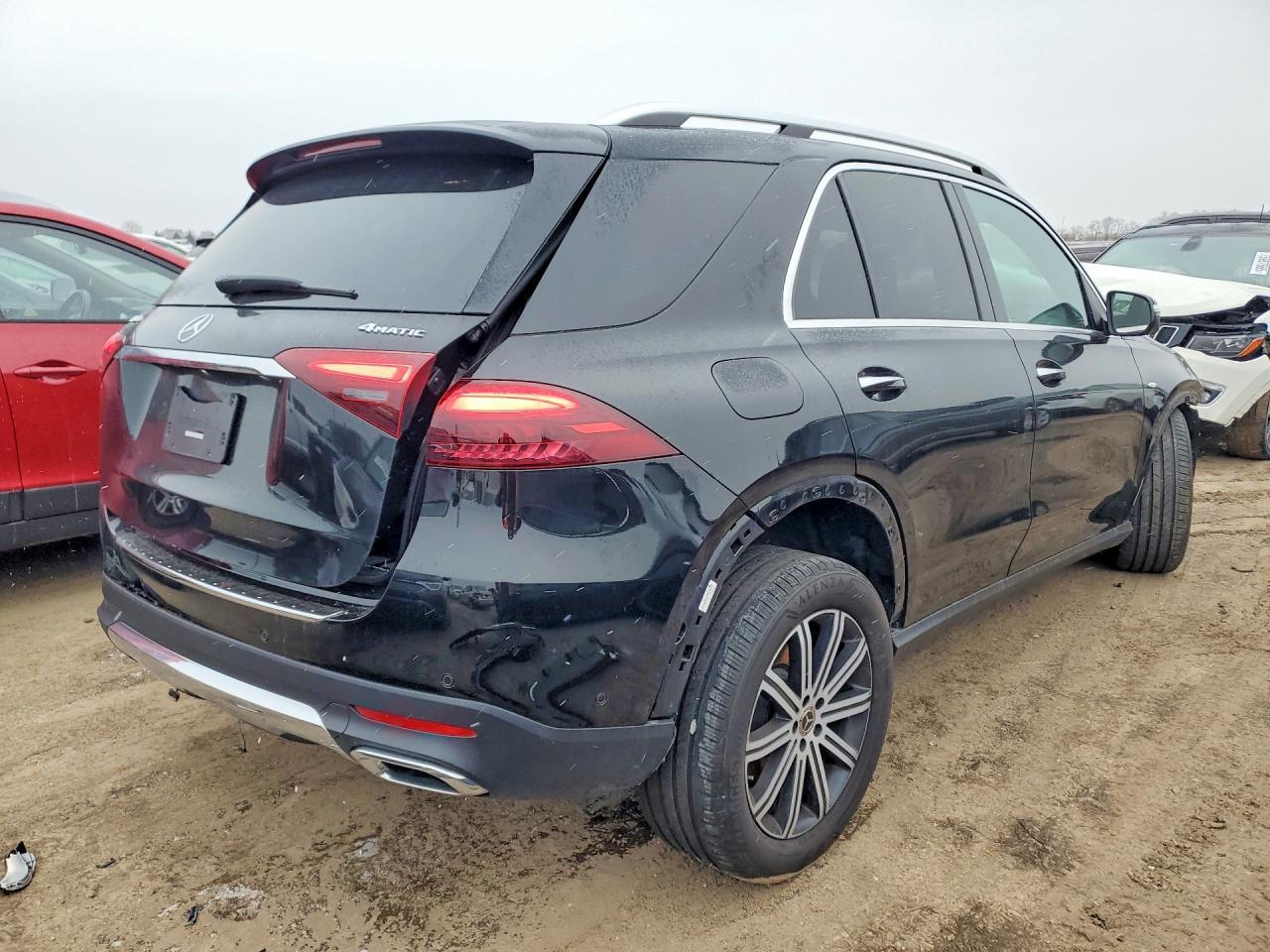 2025 Mercedes-Benz Gle 450E 4Matic - Фото 3