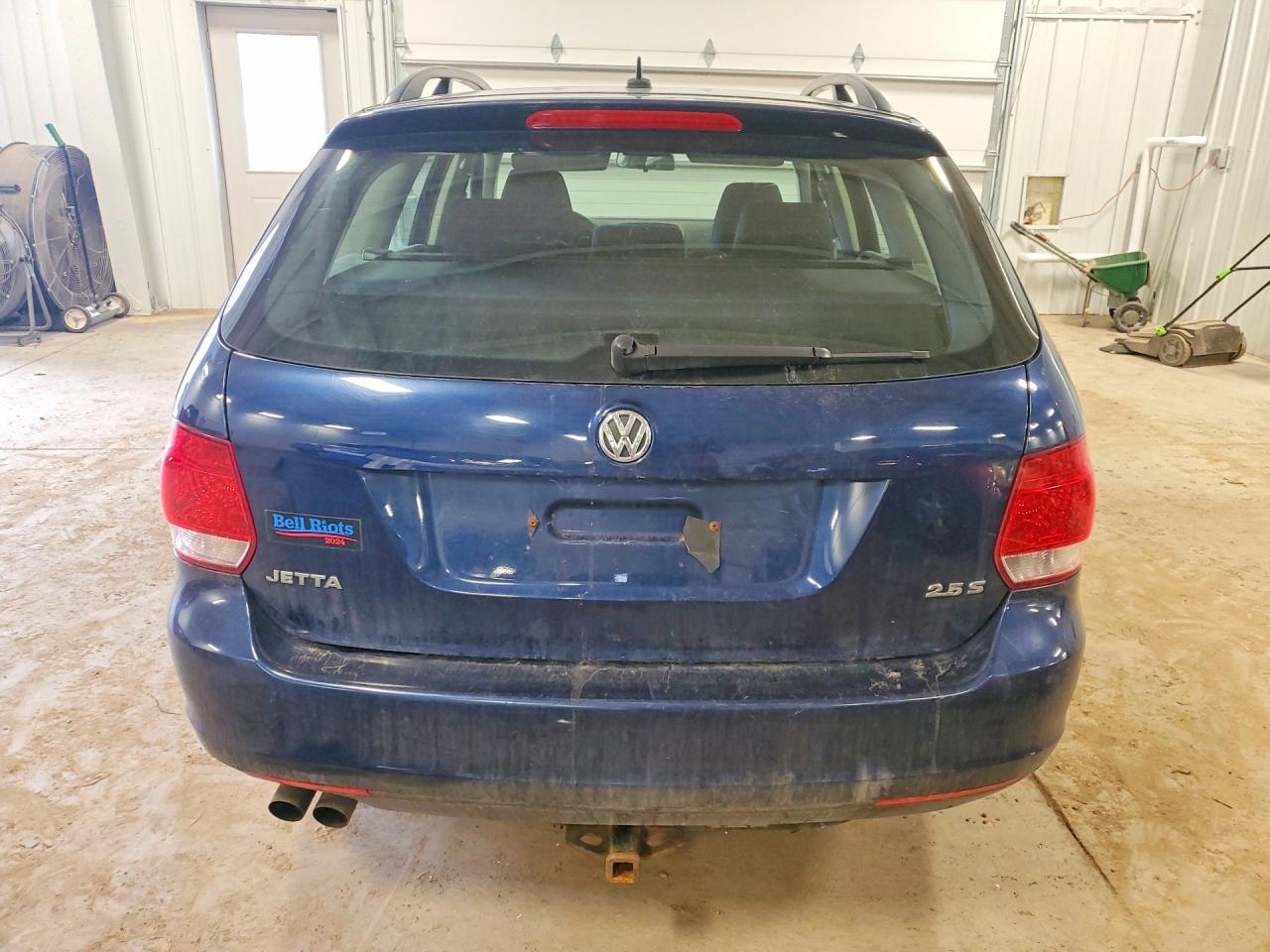 2011 Volkswagen Jetta S - Image 6
