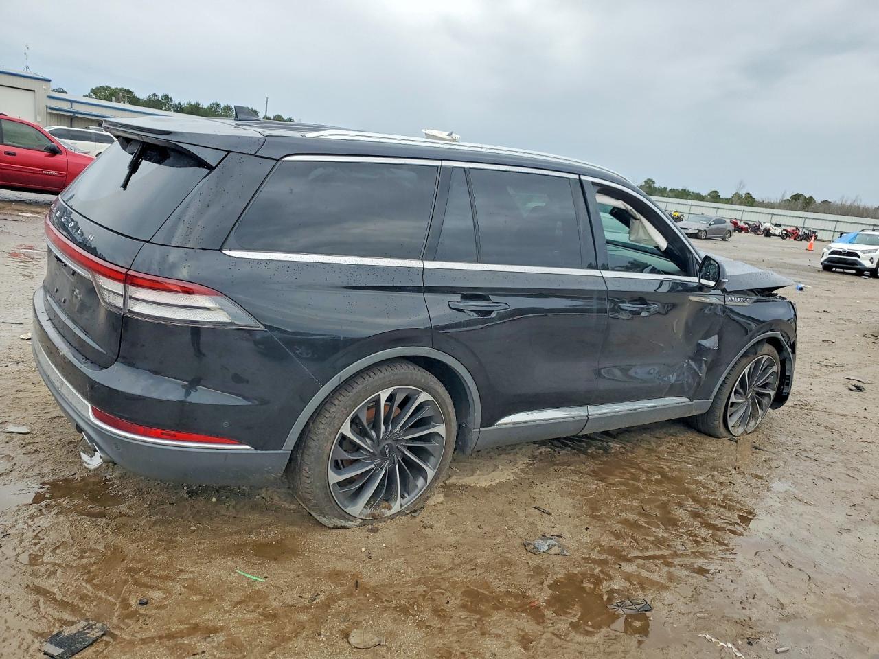 2021 Lincoln Aviator Reserve - Фото 3