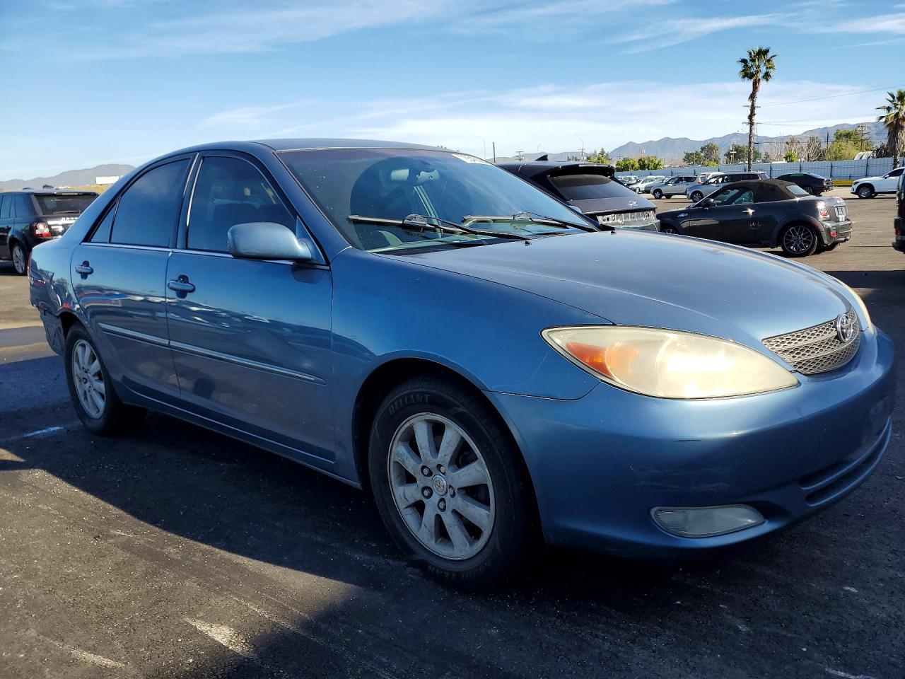 2003 Toyota Camry Le - Фото 4