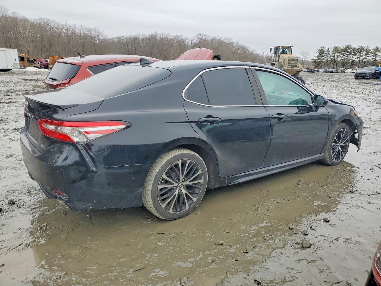 2019 Toyota Camry L - Фото 3