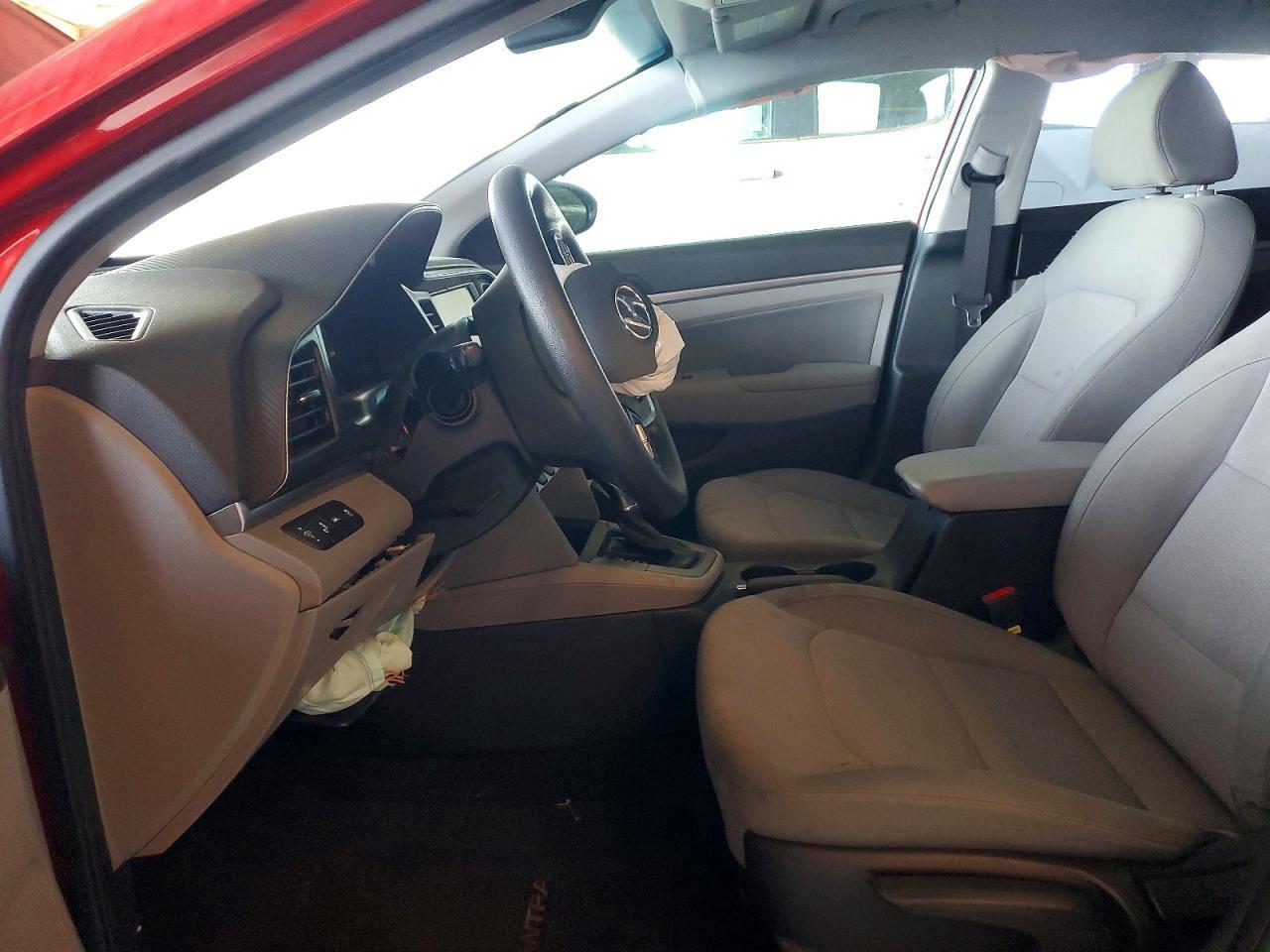 2020 Hyundai Elantra Sel - Фото 7