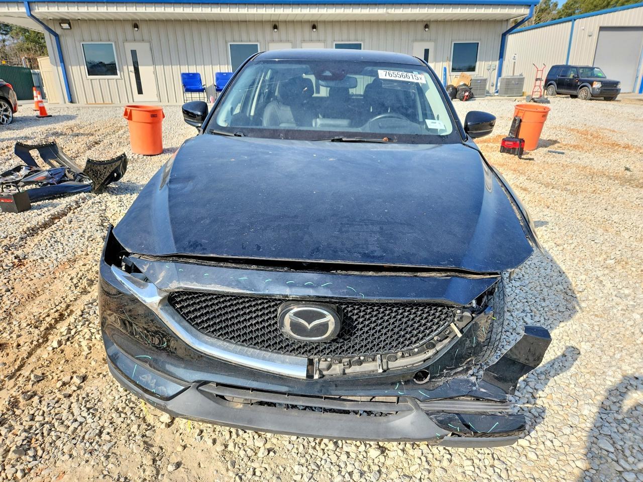 2017 Mazda Cx-5 Grand Touring - Image 5