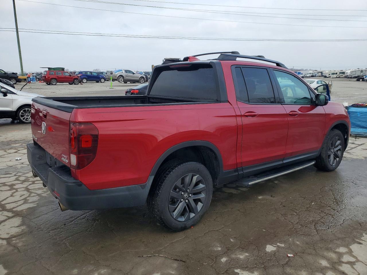 2021 Honda Ridgeline Sport - Image 3