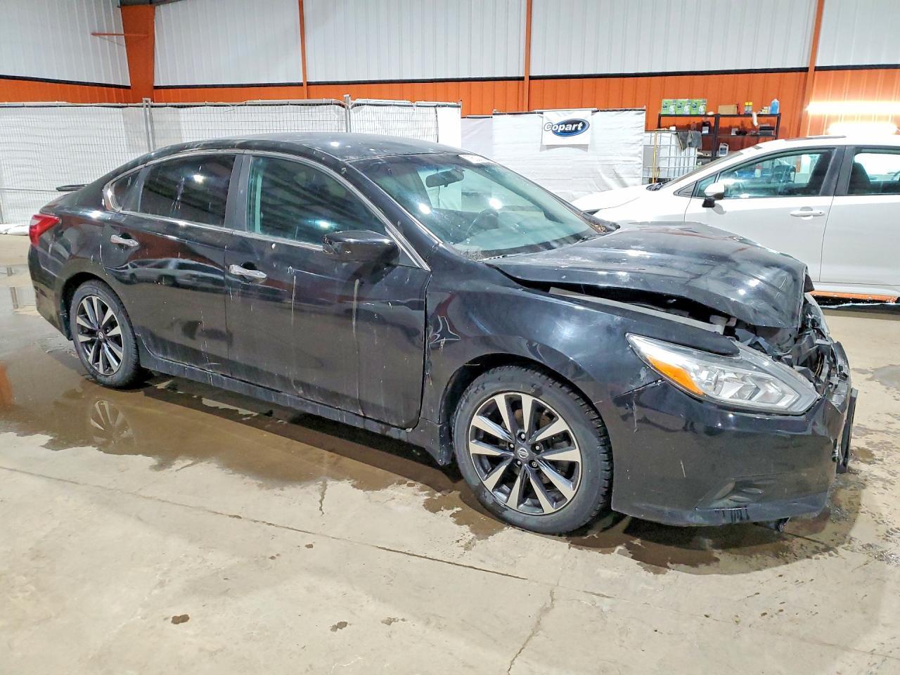 2016 Nissan Altima 2.5 - Image 4