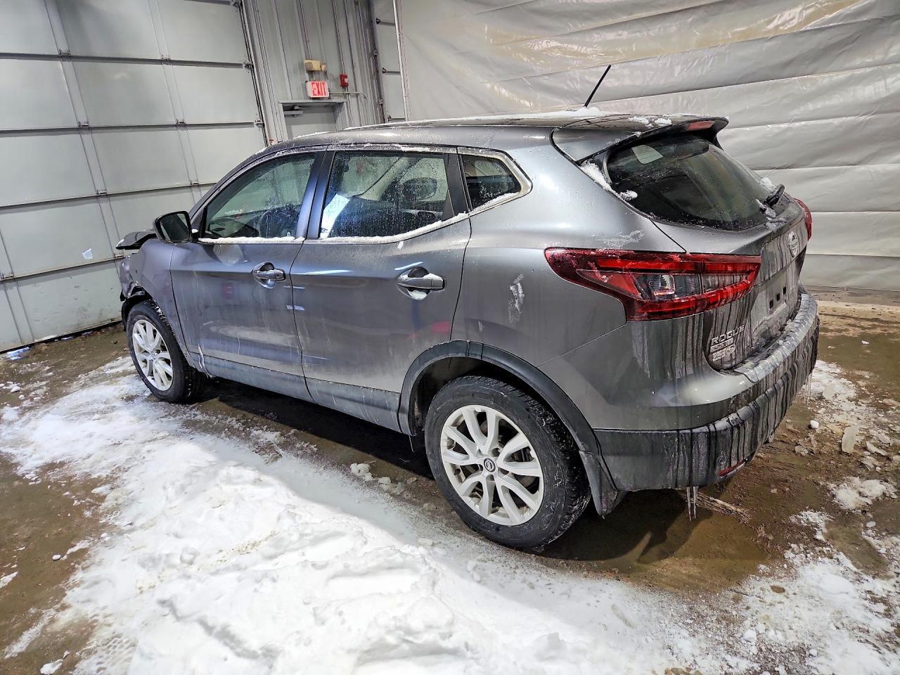 2020 Nissan Rogue Sport S - Image 2