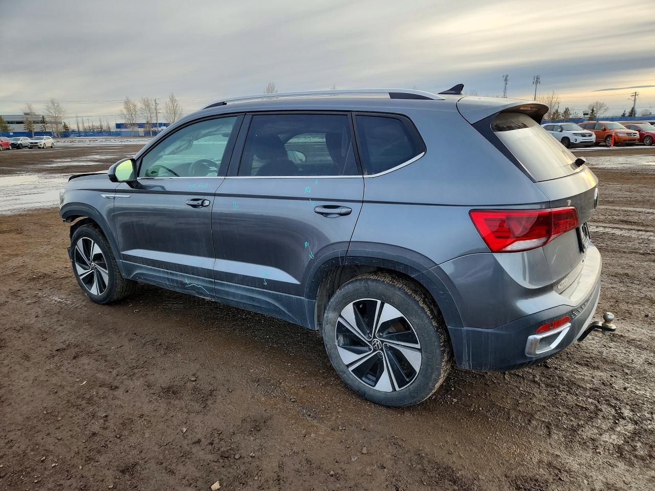 2024 Volkswagen Taos Sel - Image 2