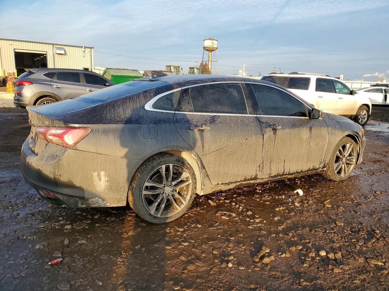 2022 Chevrolet Malibu Lt - Image 3