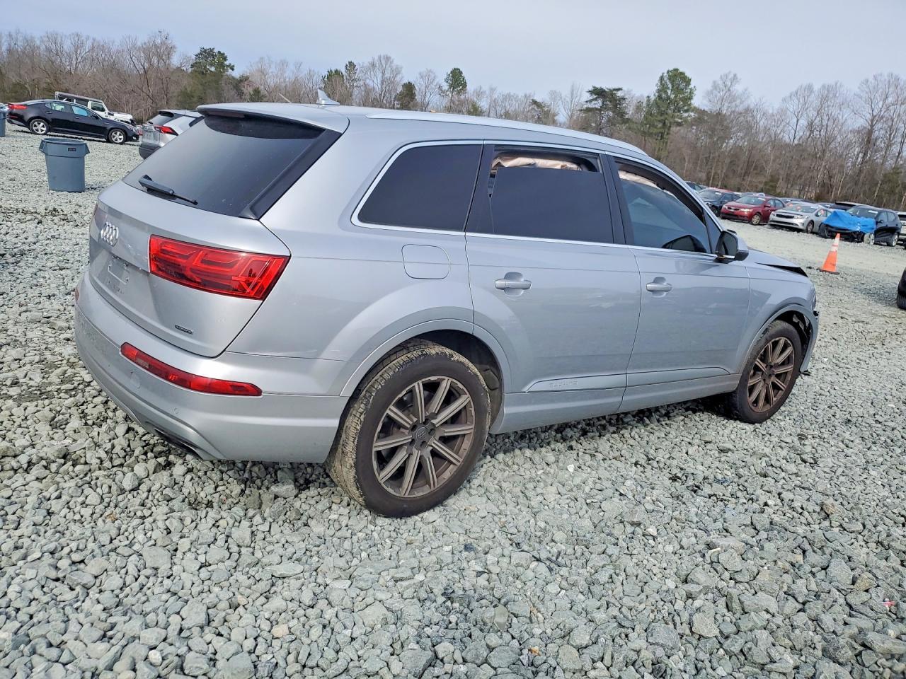 2018 Audi Q7 Premium Plus - Фото 3