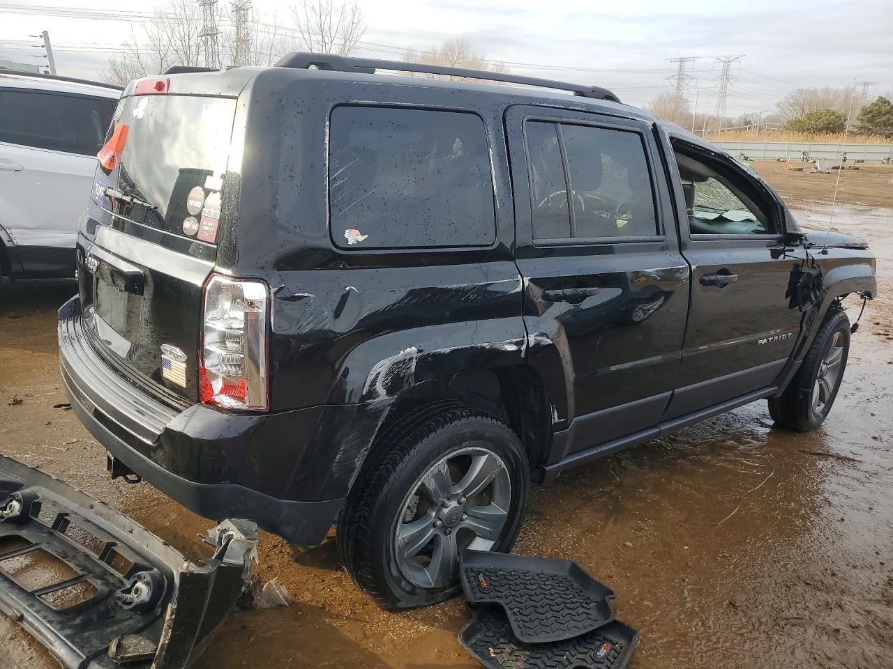 2015 Jeep Patriot Latitude - Фото 3