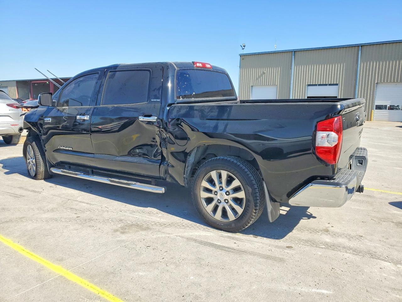 2014 Toyota Tundra Crewmax Limited - Image 2