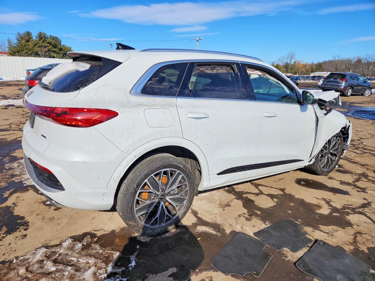 2025 Audi Q5 Premium Plus - Image 3