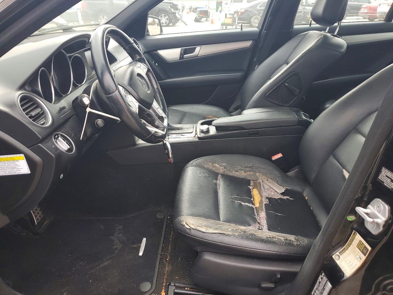 2013 Mercedes-Benz C 250 - Image 7