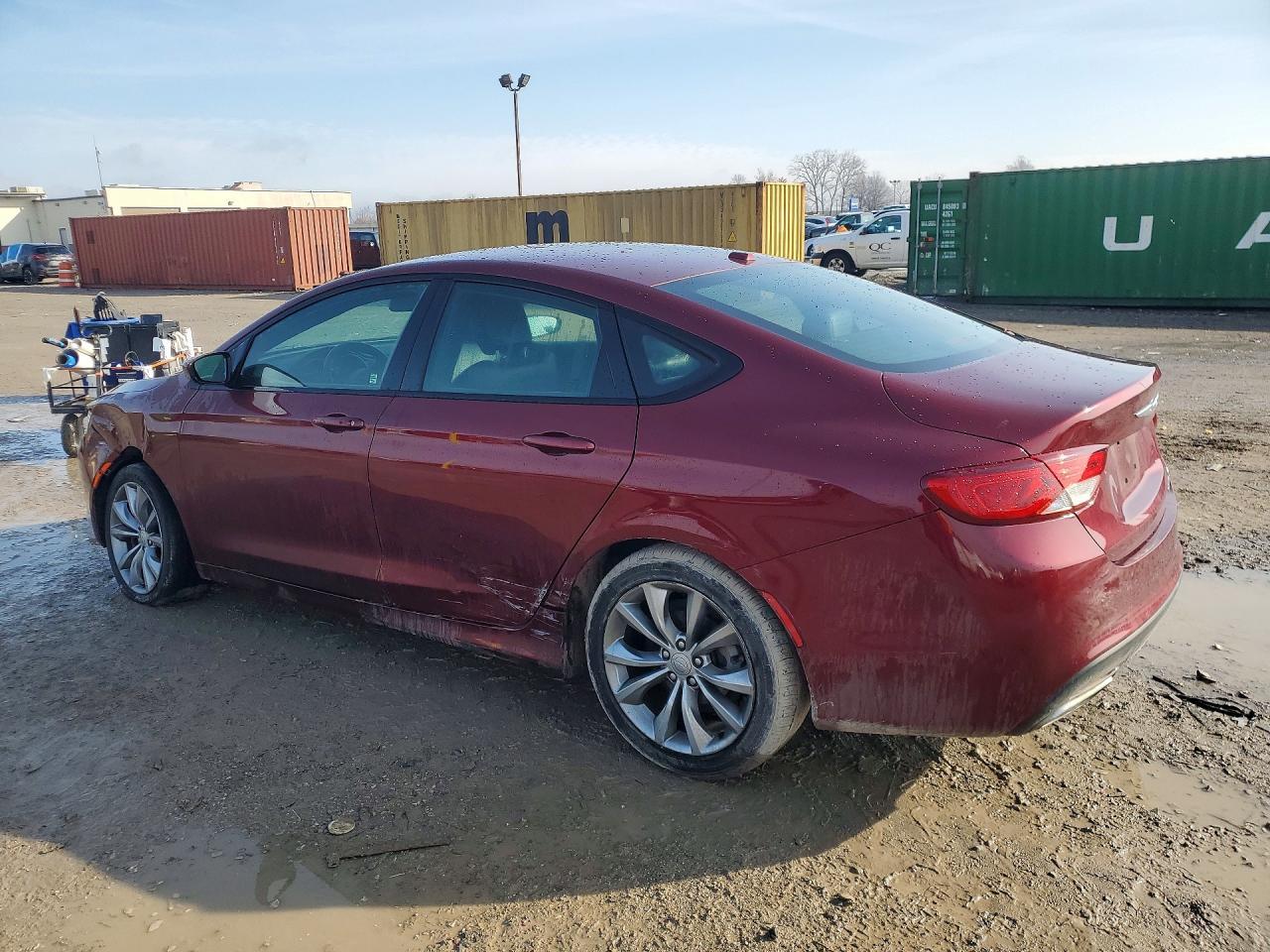 2015 Chrysler 200 S - Фото 2