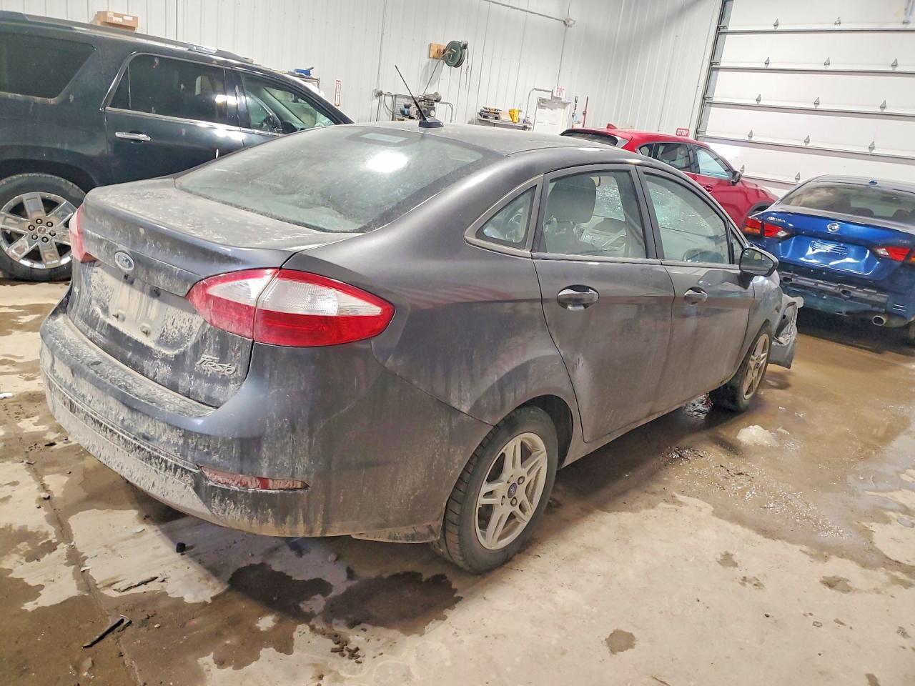 2017 Ford Fiesta Se - Image 3